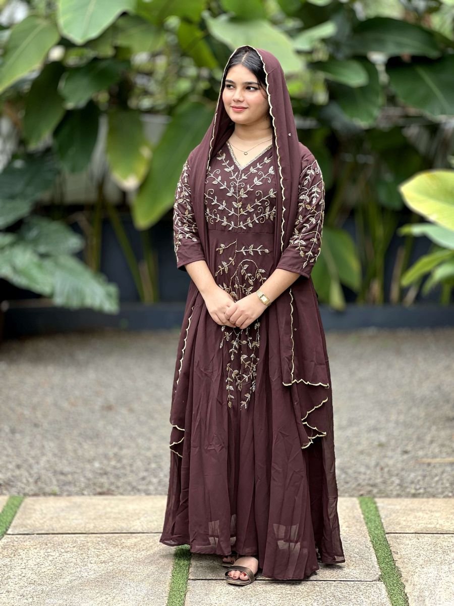 HEAVY PARTYWEAR  HANDWORK ANARKALI SET
