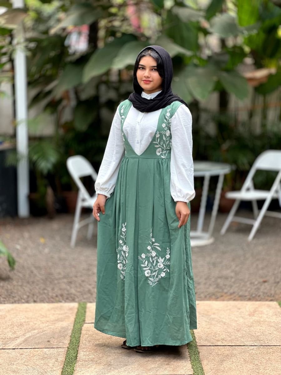 STYLISH ROMBER SET