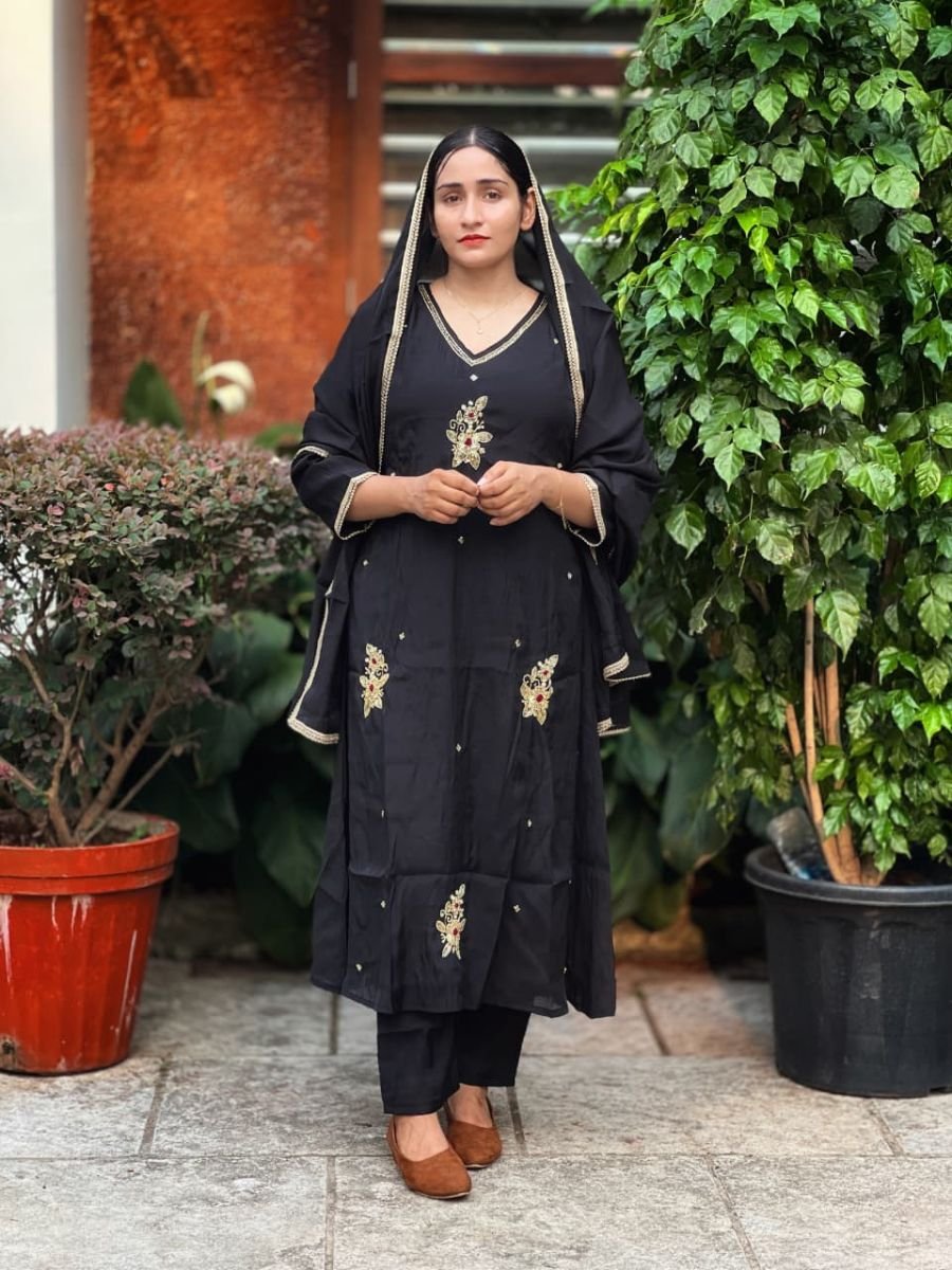 PARTYWEAR  HANDWORK  SALWAR SET